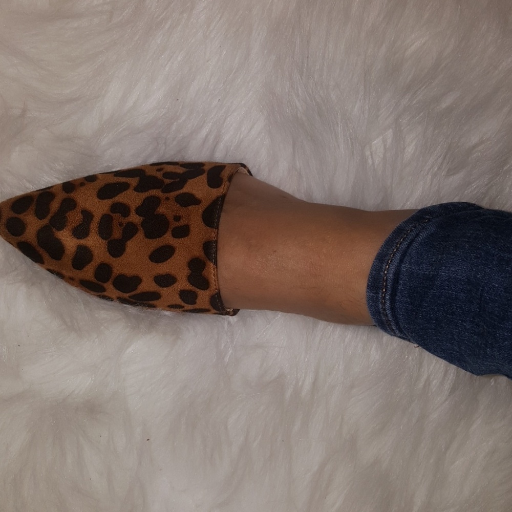 Mandie Leopard Mule Flats 6.5 & 7.5 8.5 - Picture 6 of 6